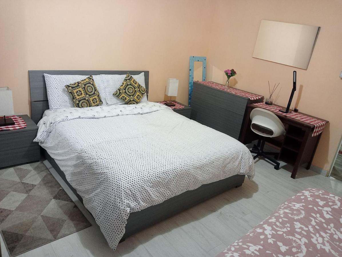 La Tua Casa Apartment Рим Екстериор снимка